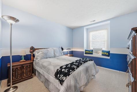 8504 Wilderness Road Muncie IN 47303