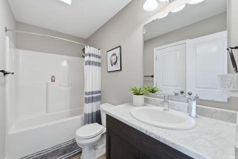 3346 Treviso Cove Fort Wayne IN 46814