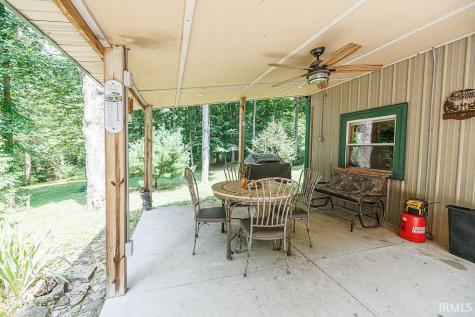 1405 Lakeside Drive Spencer IN 47460