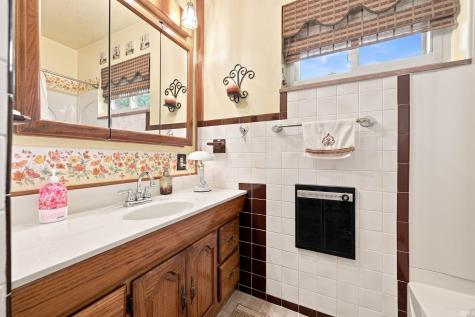 3311 N Lanewood Drive Muncie IN 47304