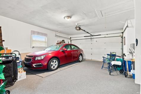 3311 N Lanewood Drive Muncie IN 47304