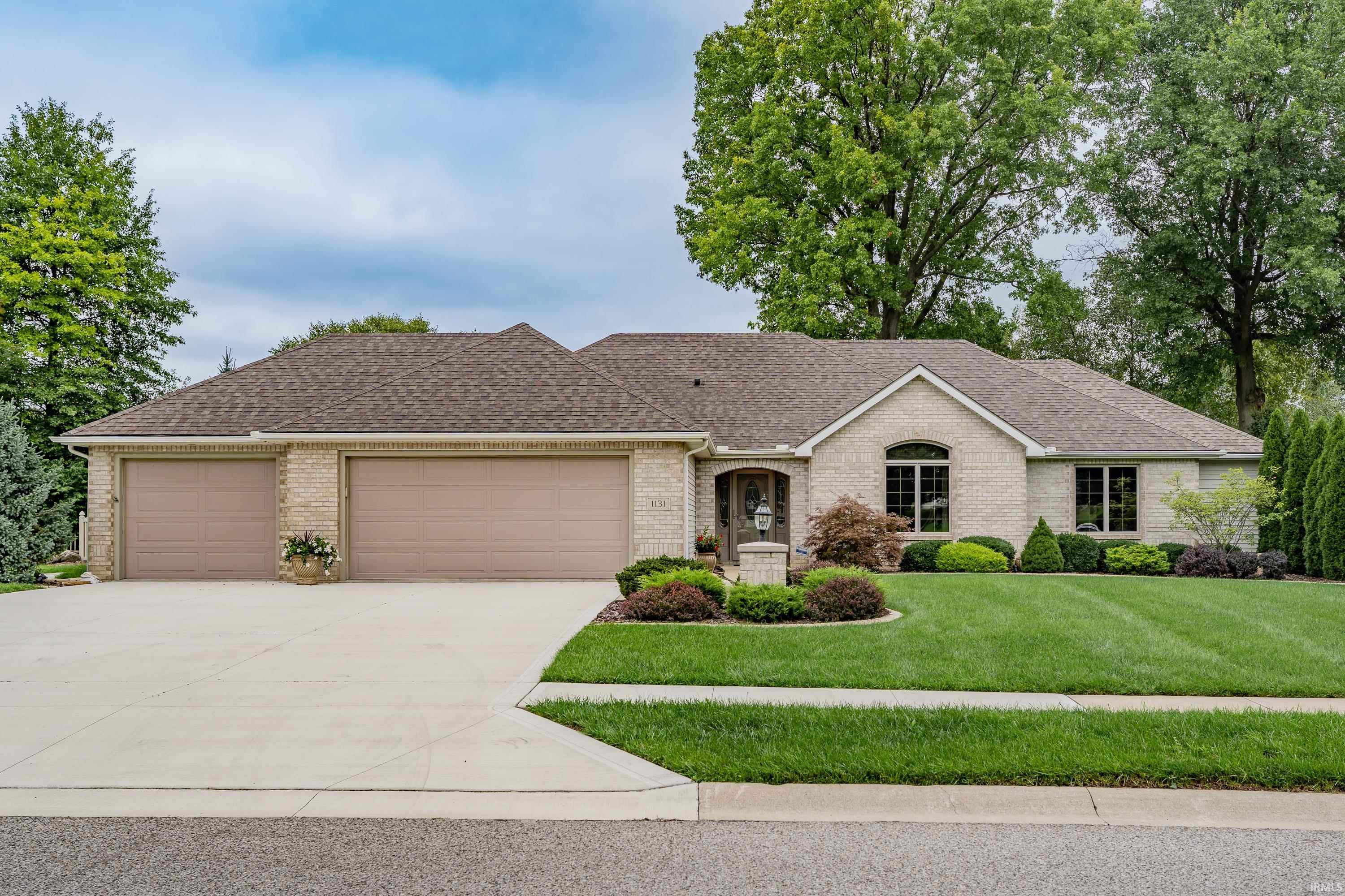 1131 Brandon Way Fort Wayne IN 46845