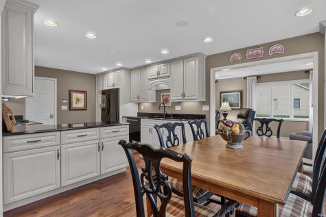 1131 Brandon Way Fort Wayne IN 46845