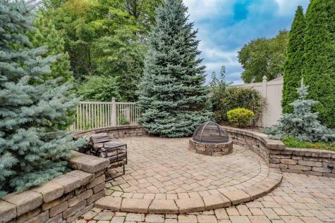 1131 Brandon Way Fort Wayne IN 46845
