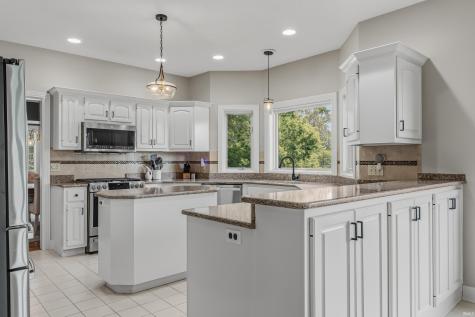 1130 Woodland Crossing Fort Wayne IN 46825