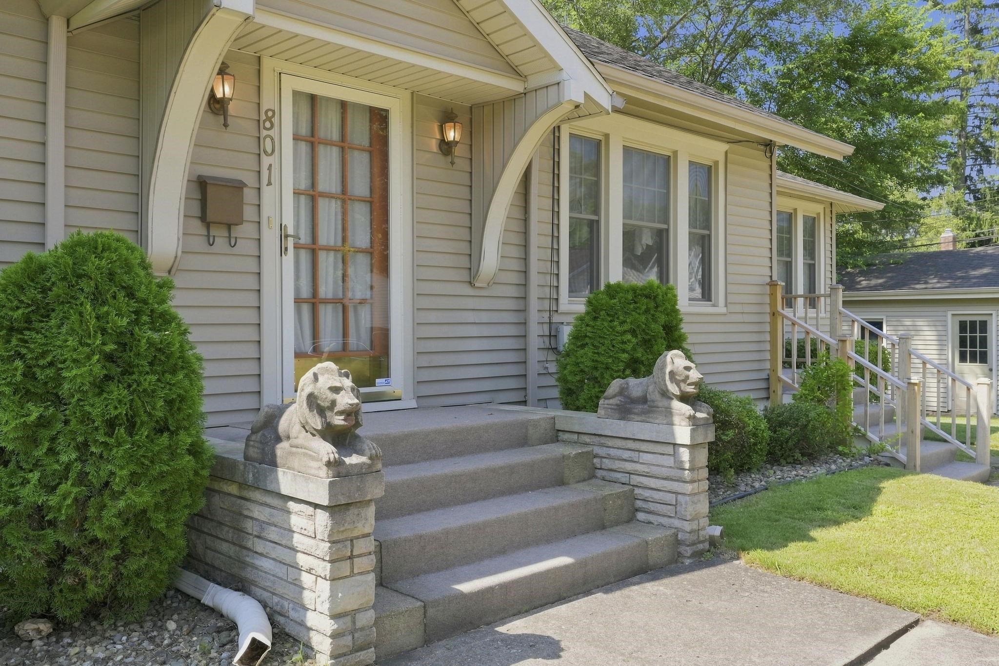 801 S 34th Street South Bend IN 46615