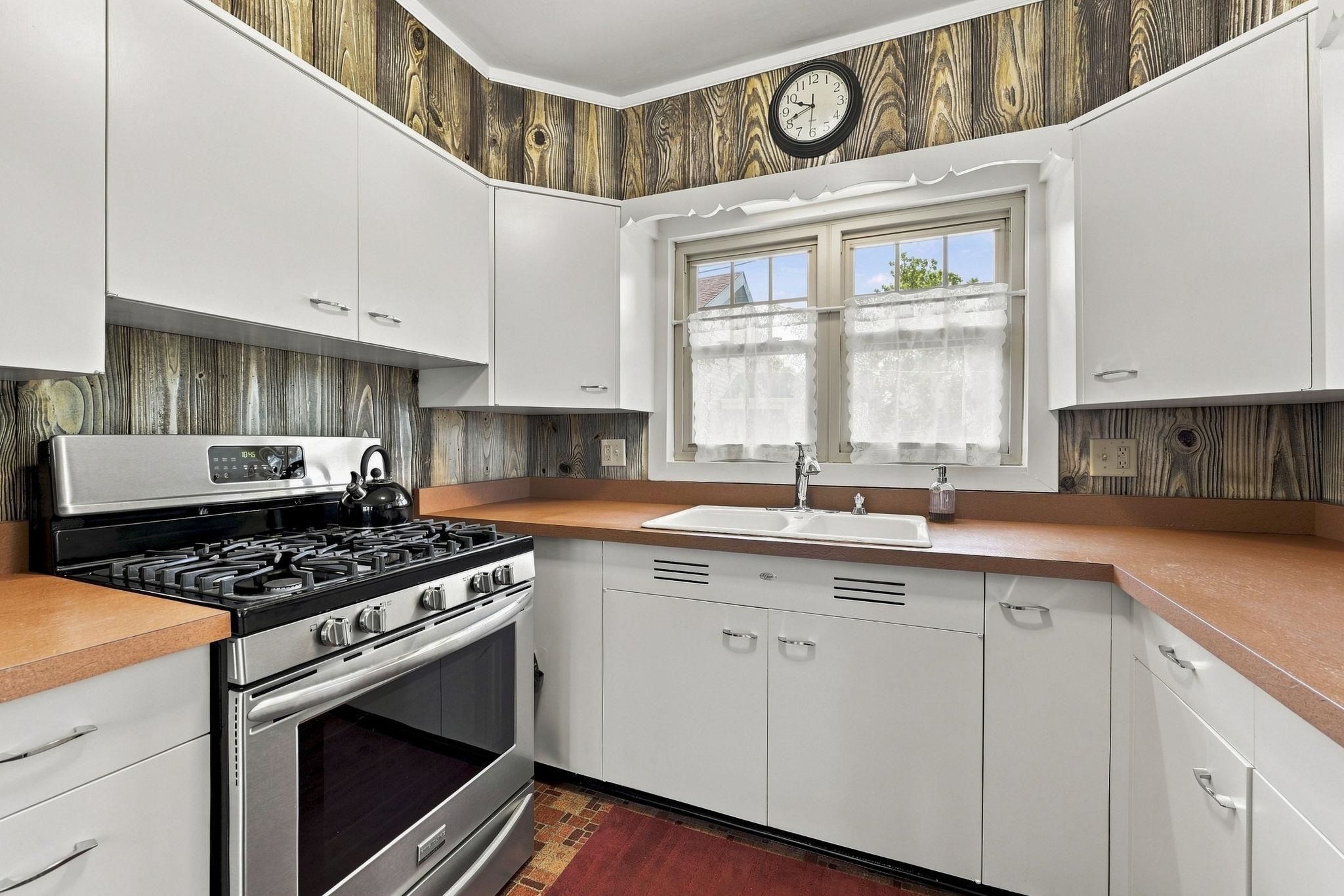 801 S 34th Street South Bend IN 46615