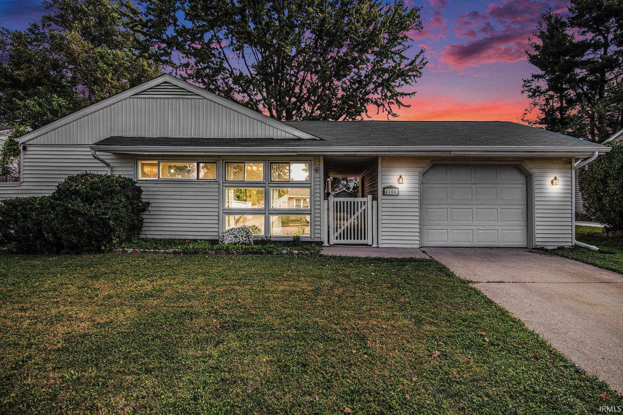 4108 Woodvale Drive South Bend IN 46614