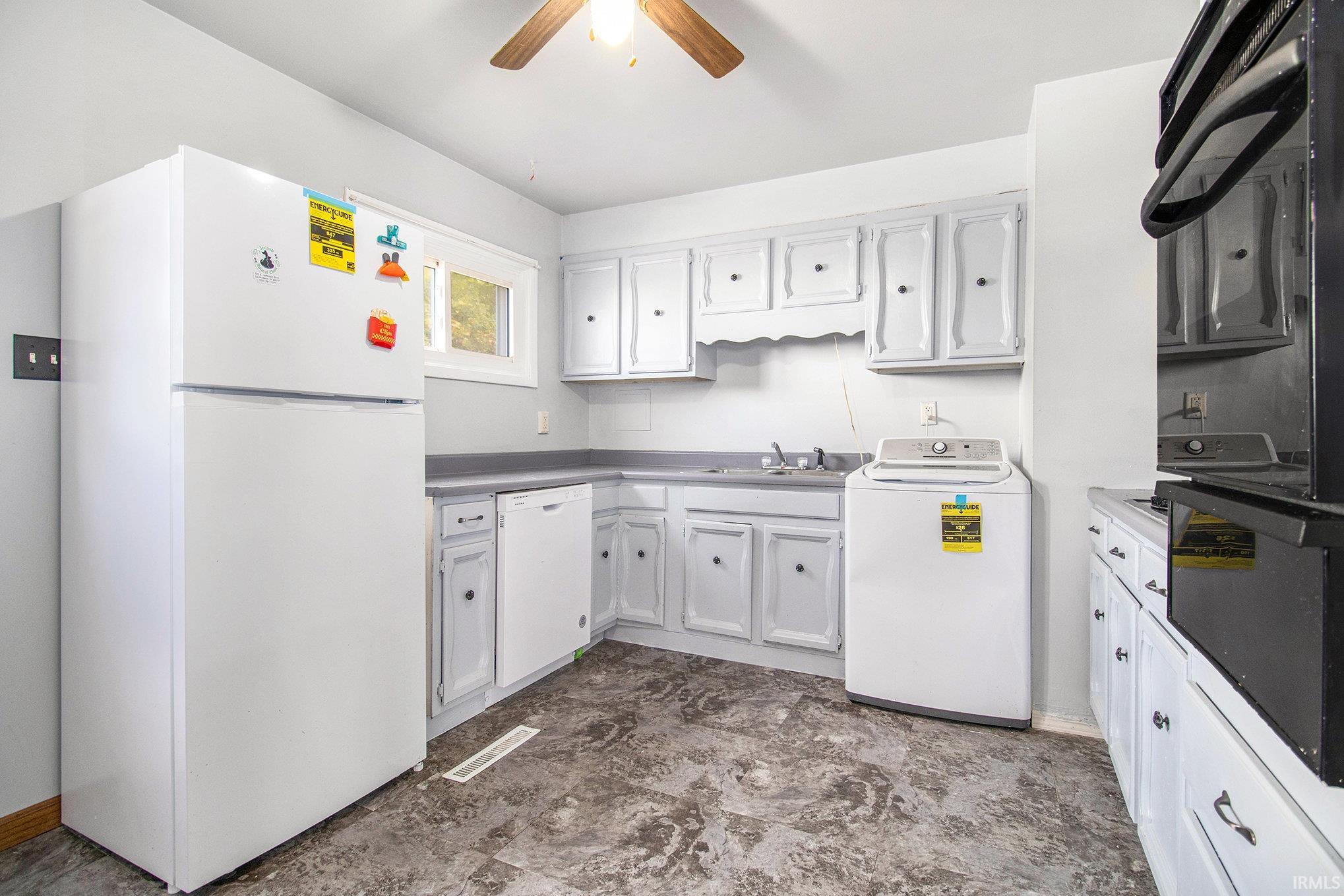 4108 Woodvale Drive South Bend IN 46614