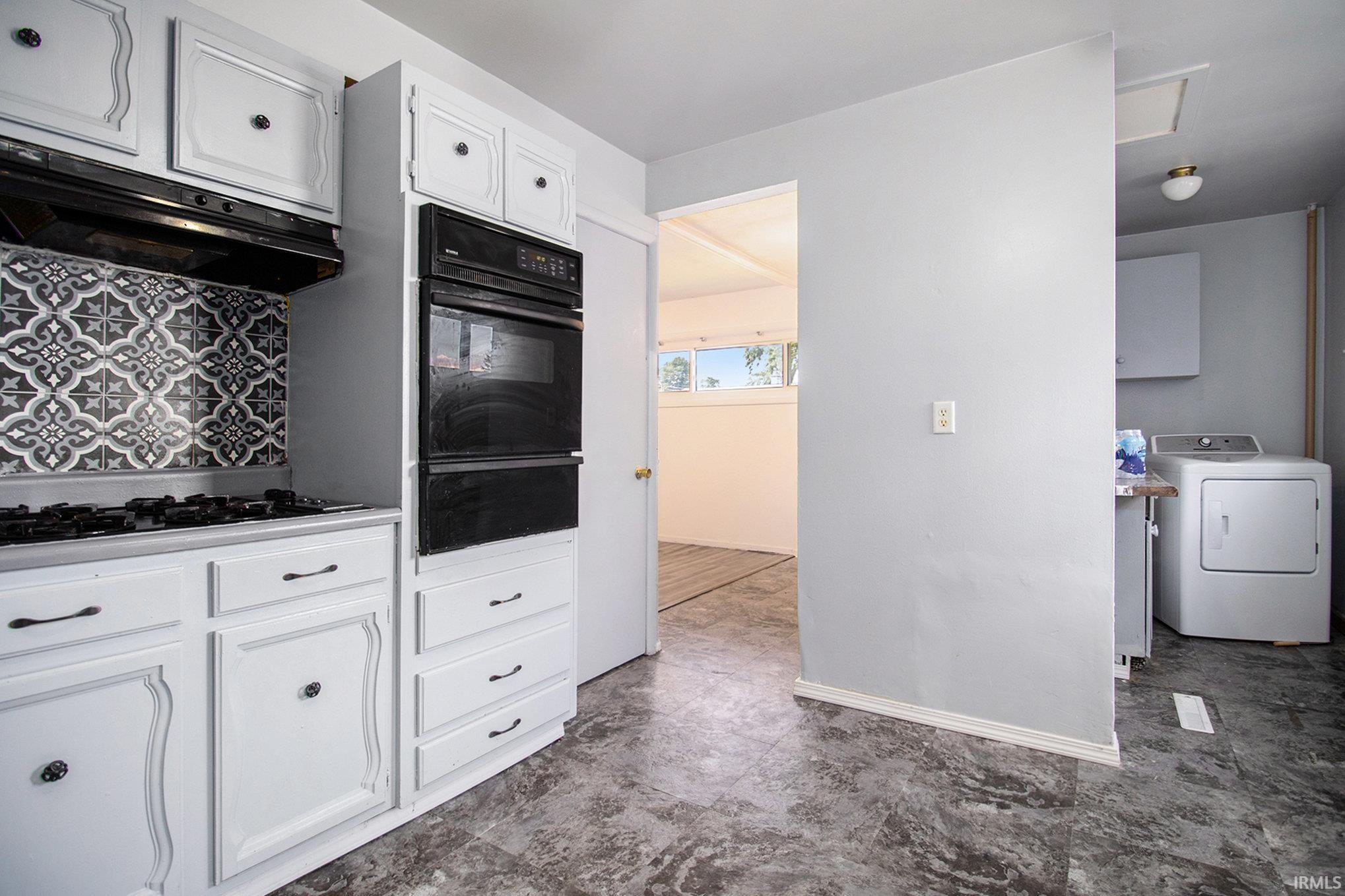 4108 Woodvale Drive South Bend IN 46614