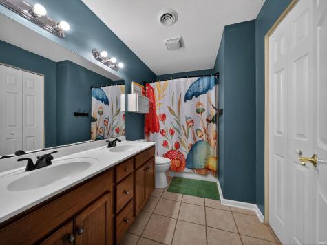 10728 Alderwood Lane Fort Wayne IN 46845