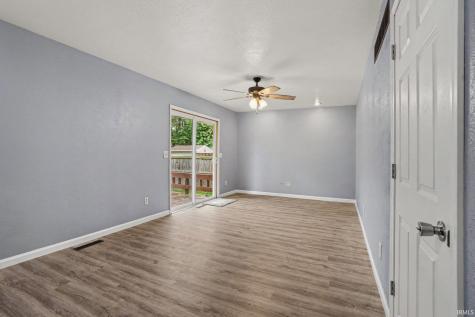 441 N Oakland Avenue Mishawaka IN 46544