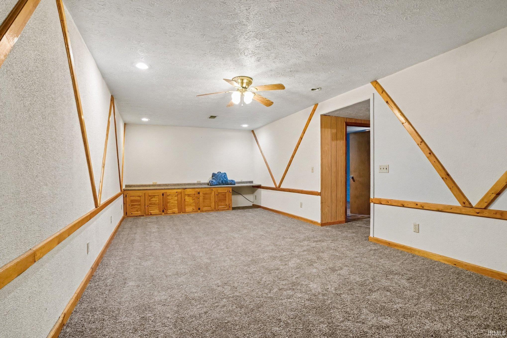 441 N Oakland Avenue Mishawaka IN 46544
