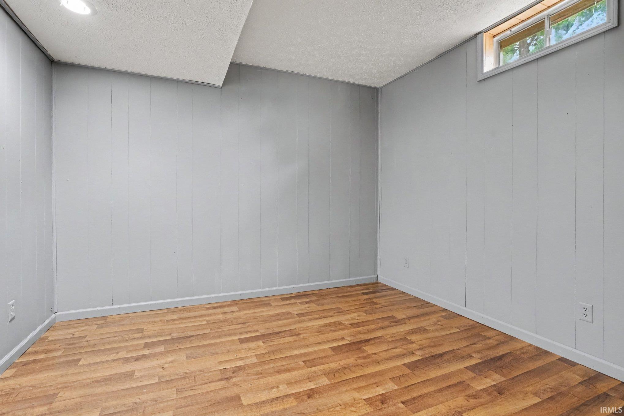 441 N Oakland Avenue Mishawaka IN 46544