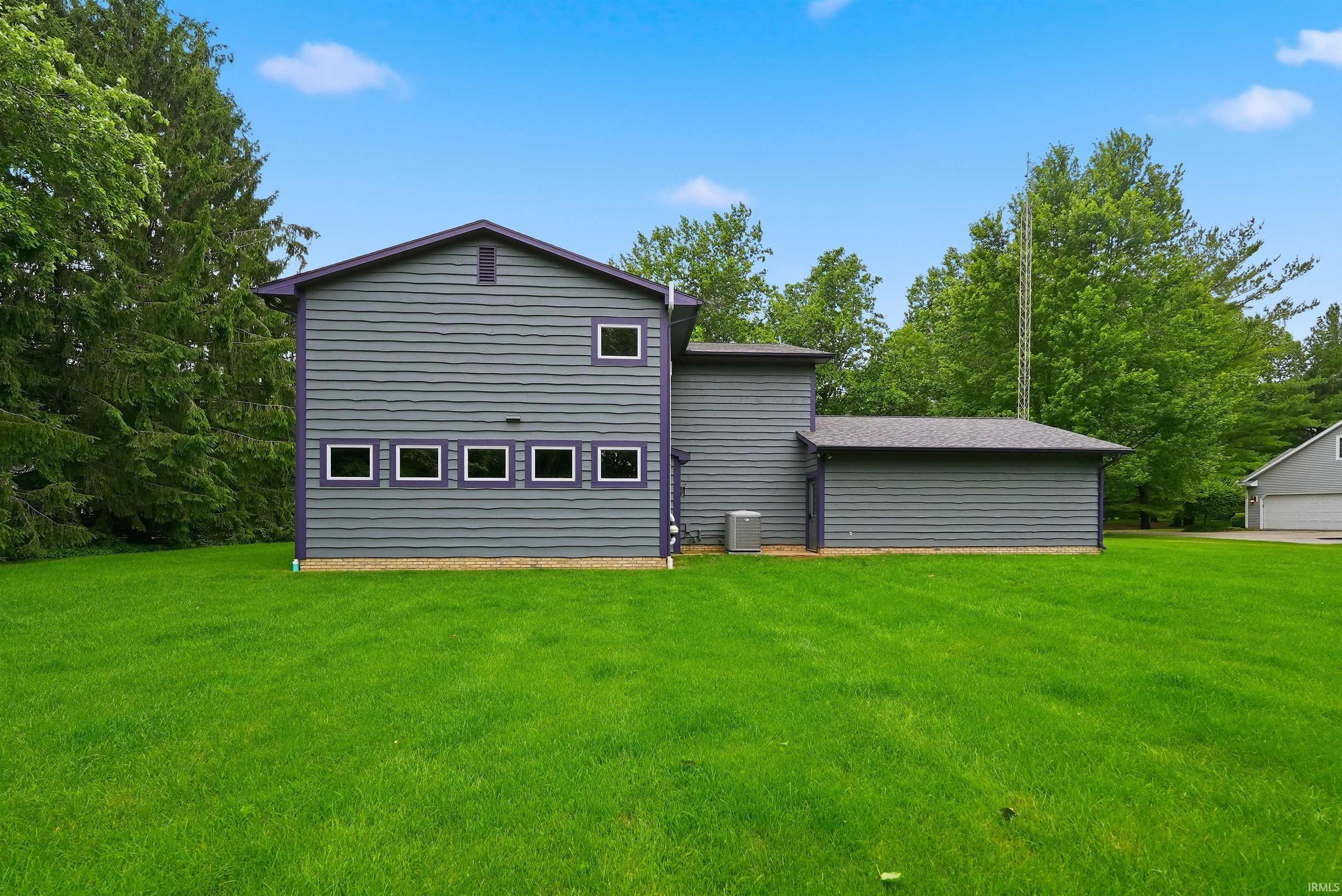 2344 S Old Ditch Road Warsaw IN 46580