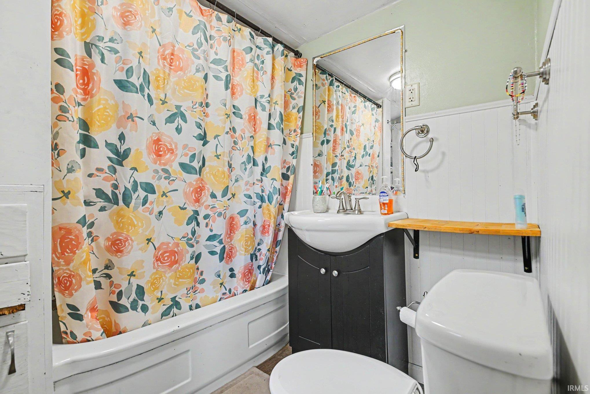205 N West Street Milford IN 46542