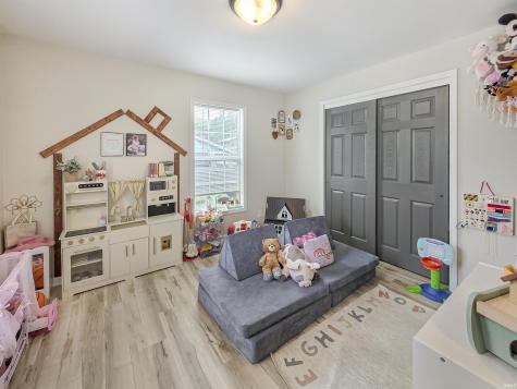 160 SW 5th Street Linton IN 47441