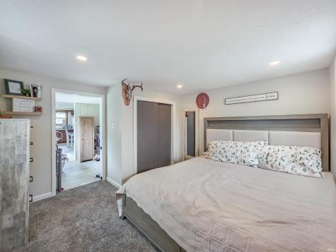 160 SW 5th Street Linton IN 47441