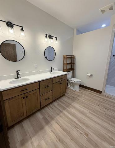 3 Persimmon Lane Loogootee IN 47553