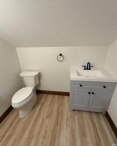 3 Persimmon Lane Loogootee IN 47553