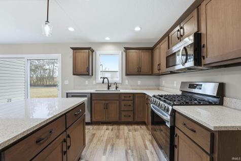 10926 Carob Thorn Trail Roanoke IN 46783