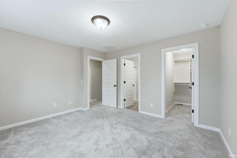 10926 Carob Thorn Trail Roanoke IN 46783