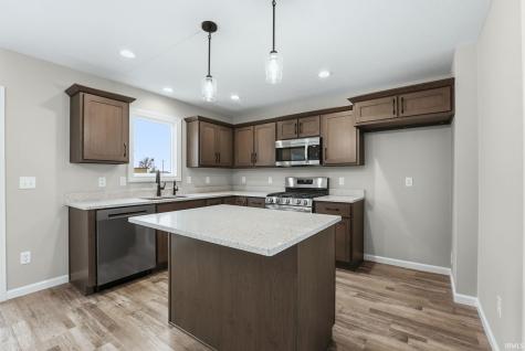 10926 Carob Thorn Trail Roanoke IN 46783