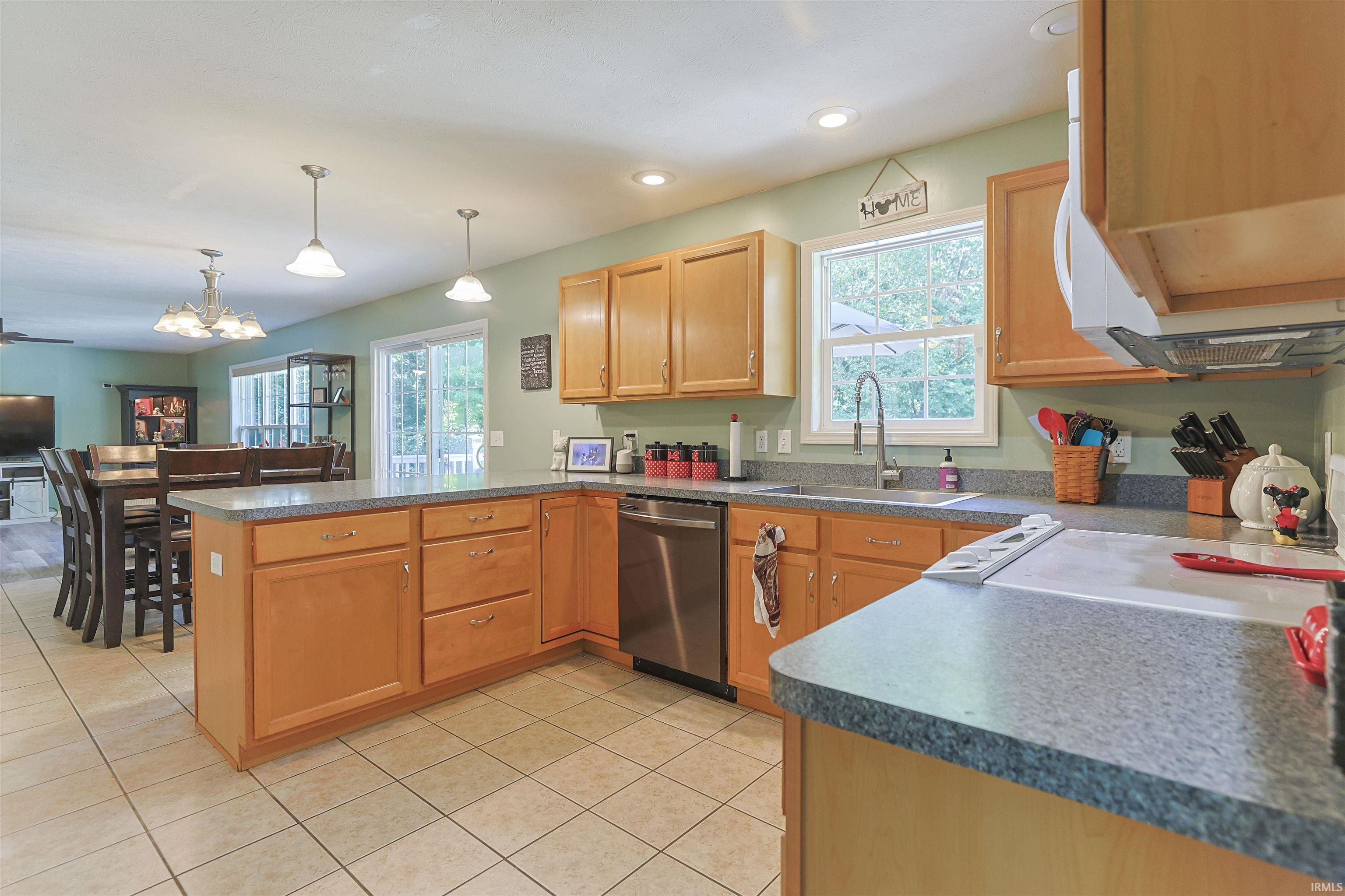 29553 Lakefield Court Elkhart IN 46514