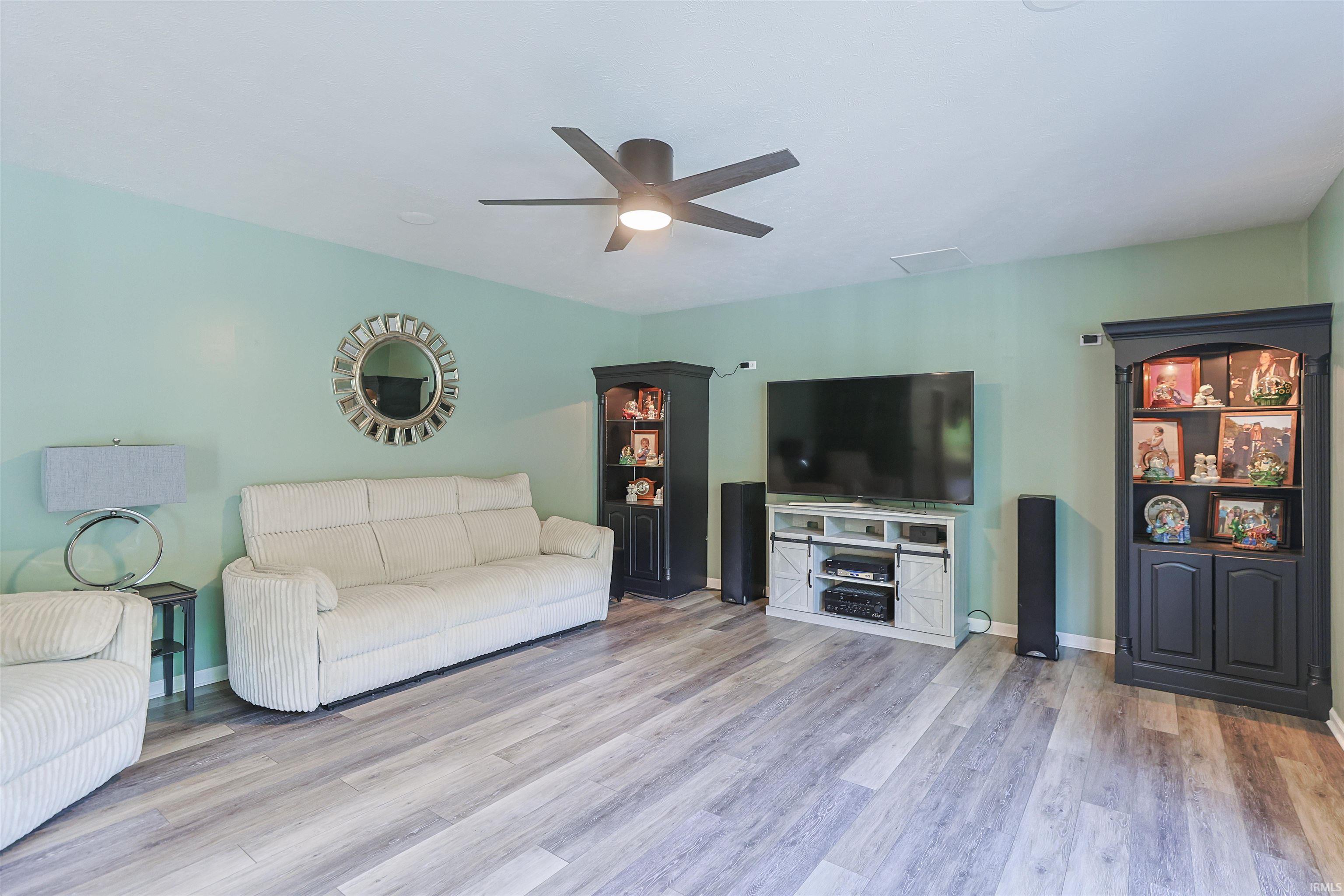 29553 Lakefield Court Elkhart IN 46514