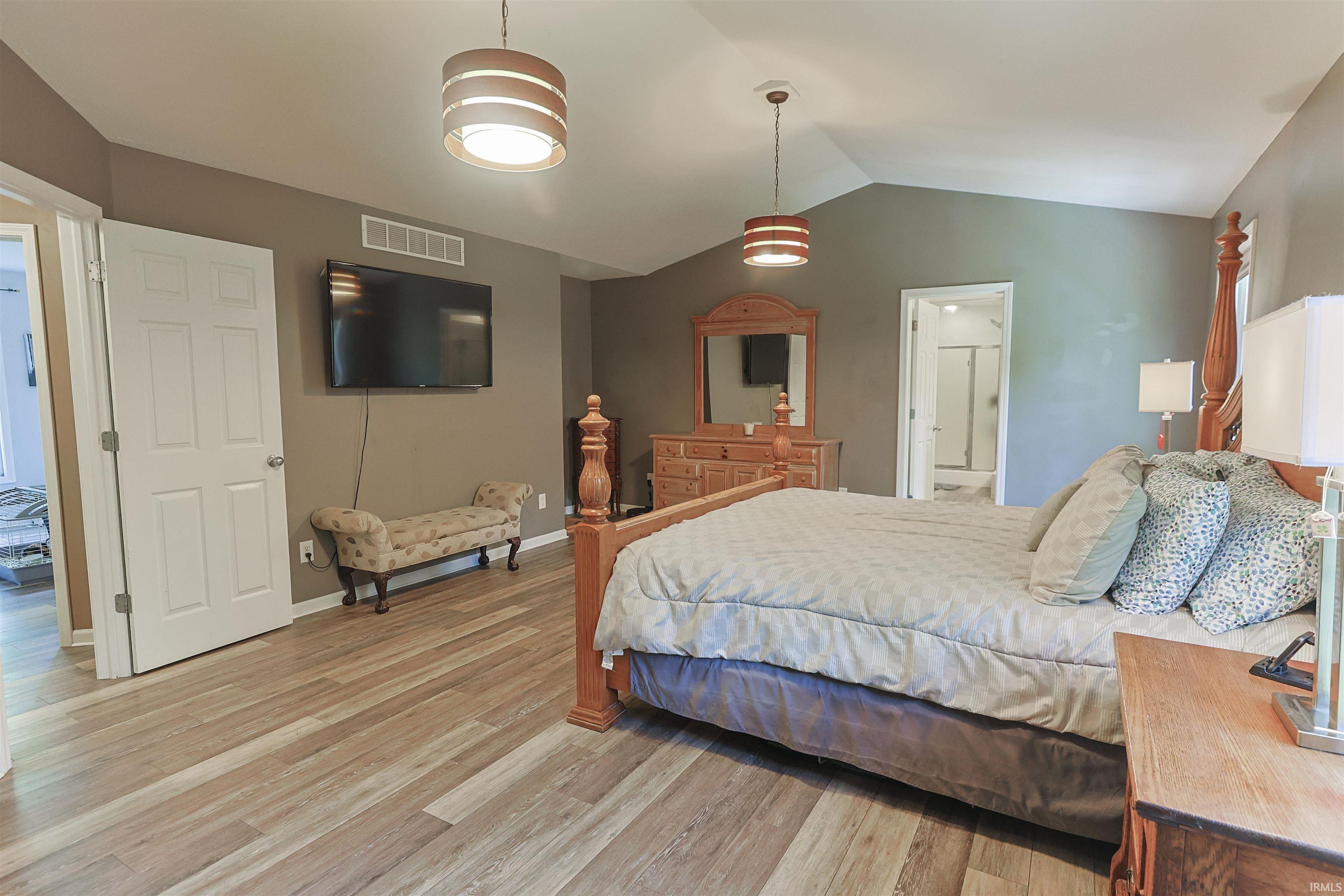 29553 Lakefield Court Elkhart IN 46514
