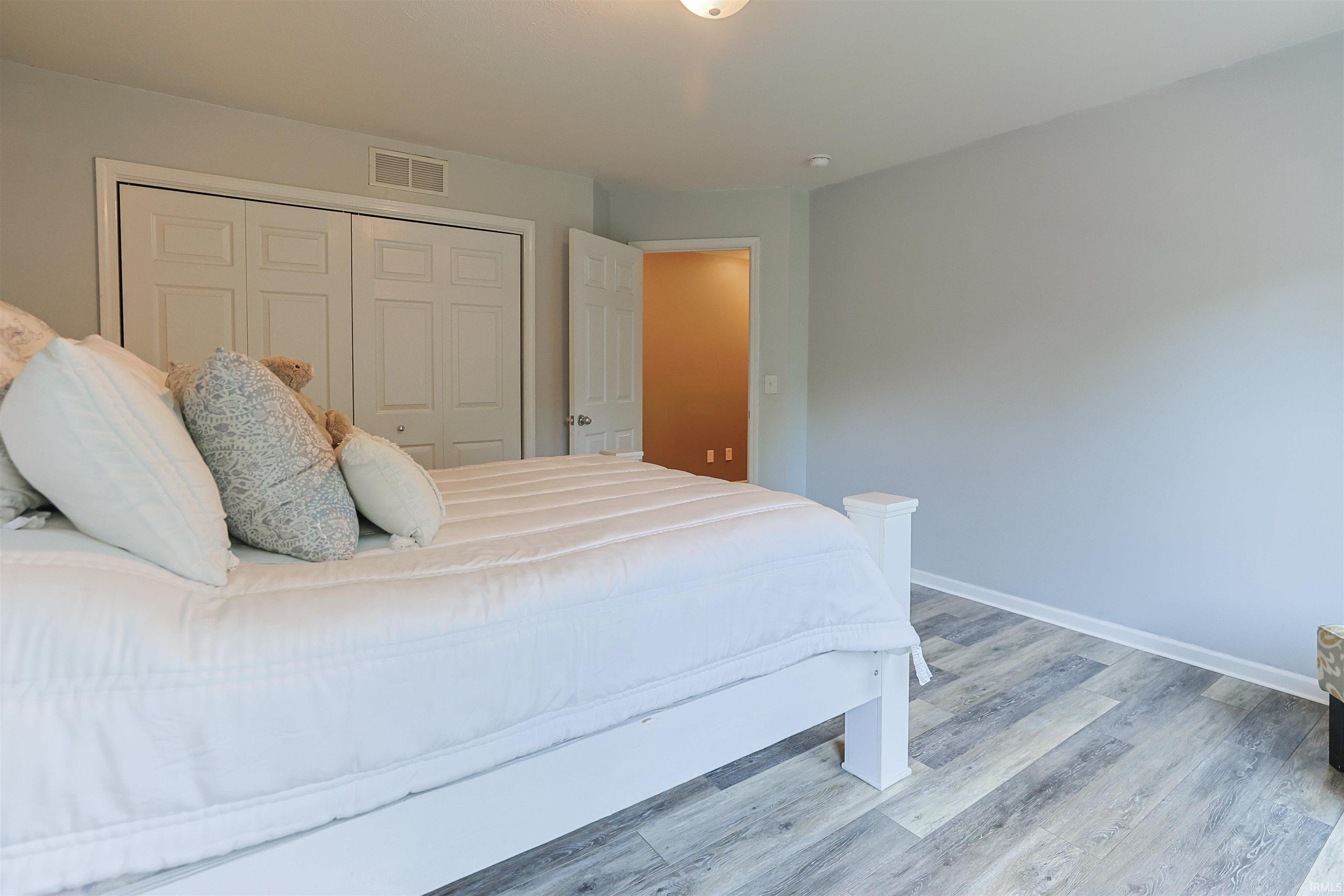 29553 Lakefield Court Elkhart IN 46514