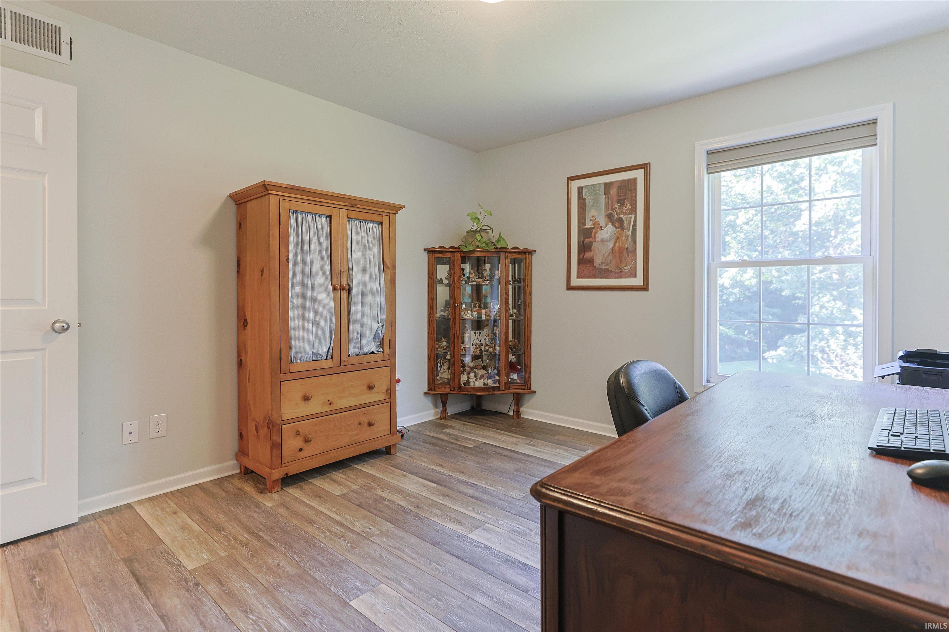 29553 Lakefield Court Elkhart IN 46514