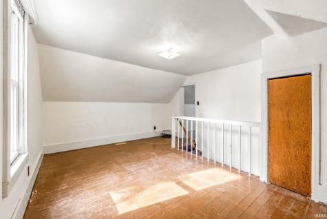 907 E 2nd Street Ext Street North Manchester IN 46962