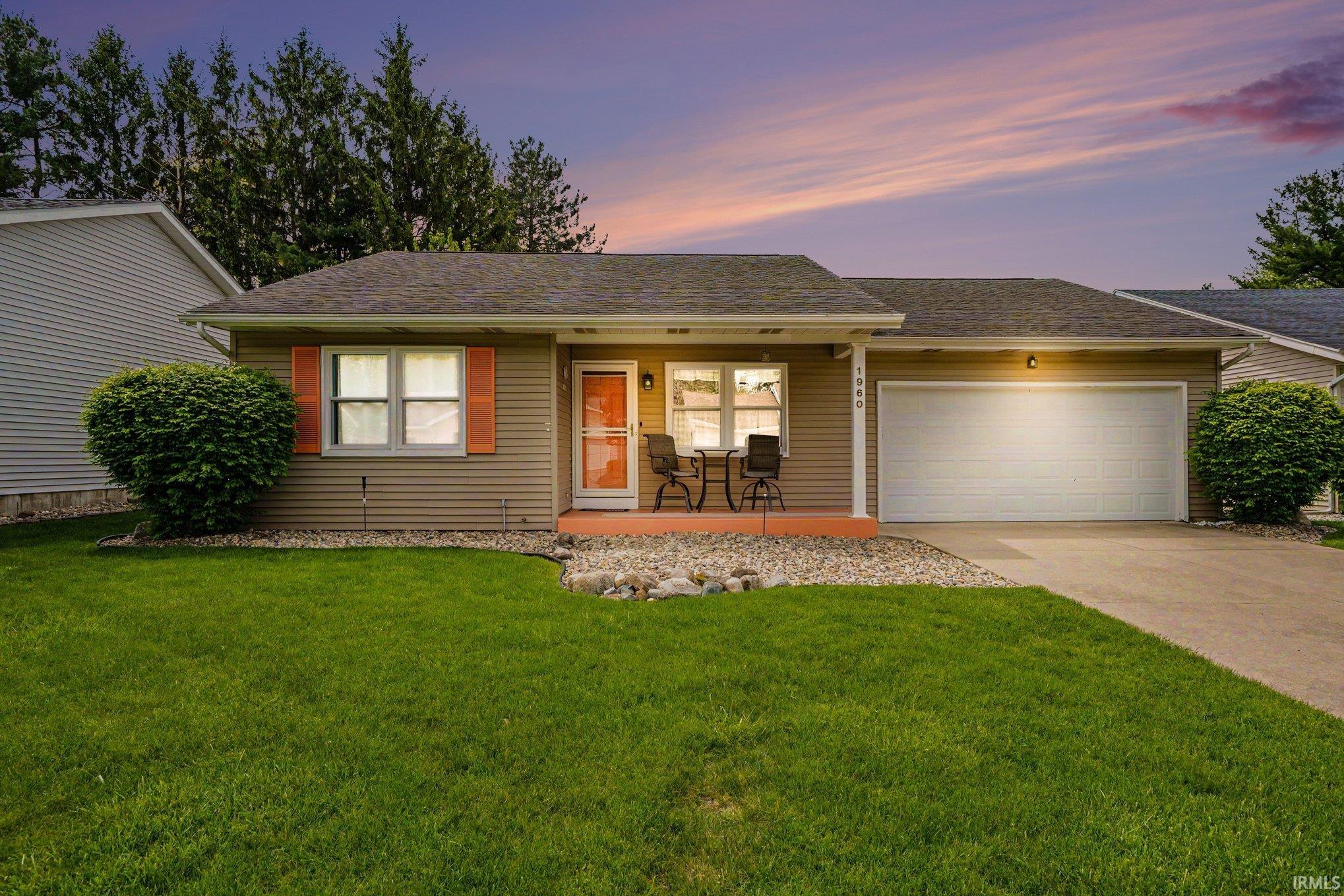 1960 Greenock Drive South Bend IN 46614