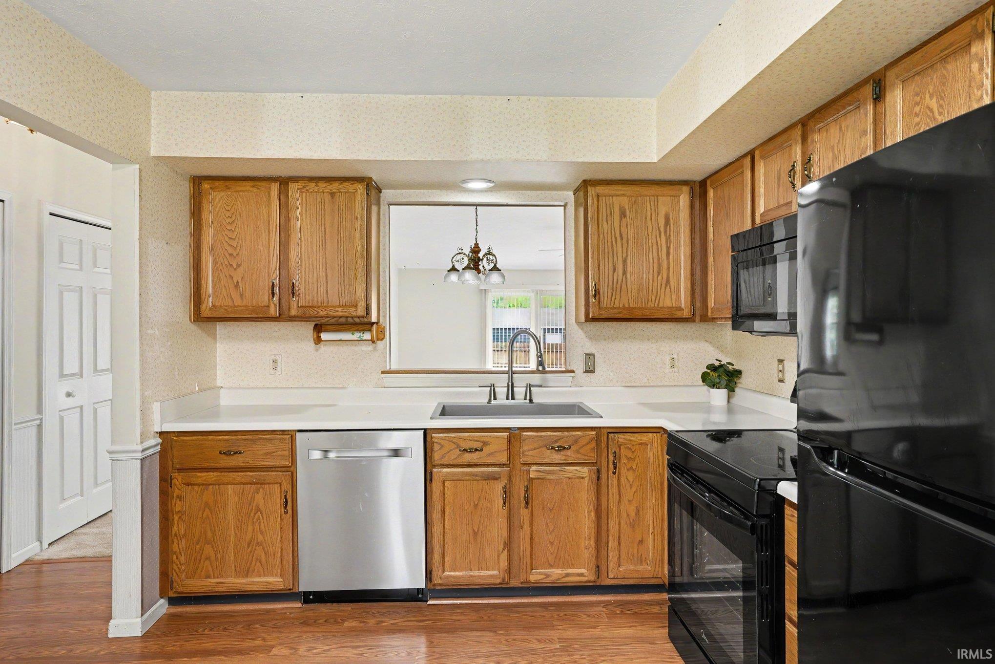 1960 Greenock Drive South Bend IN 46614