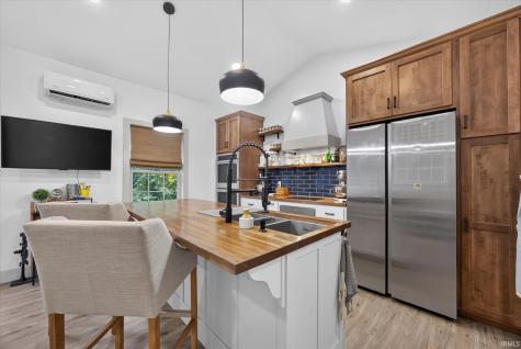 9111 E State Road 45 Unionville IN 47468