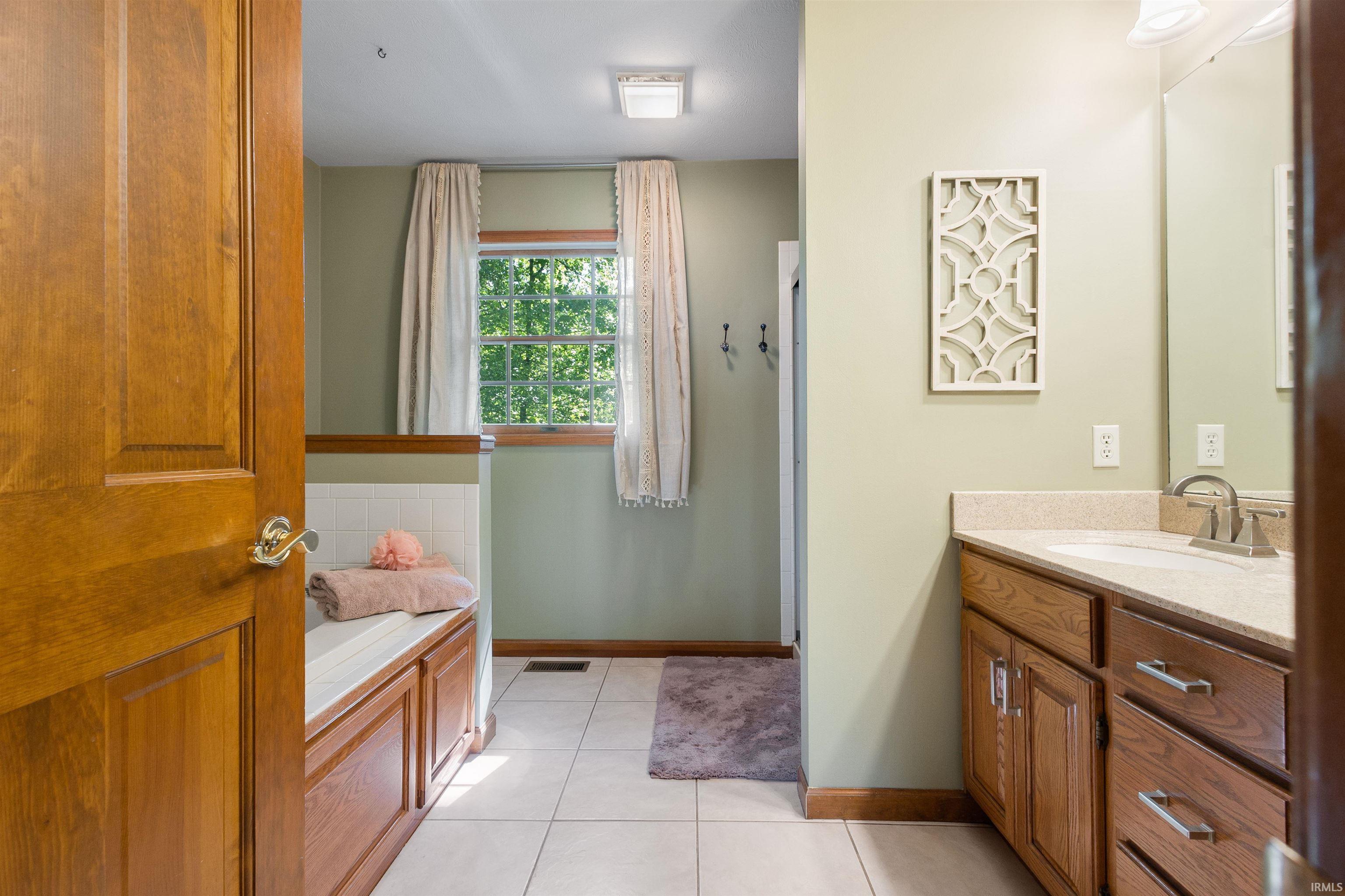 52630 Willow Bend Drive Granger IN 46530