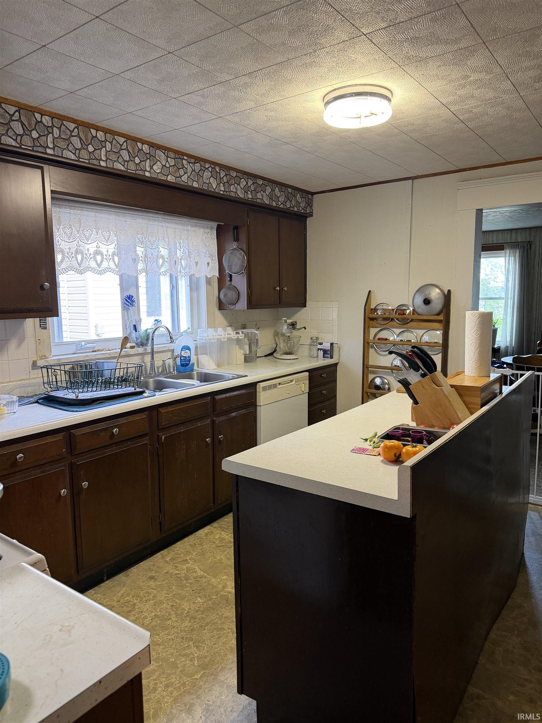 410 S Poplar Street Lagrange IN 46761