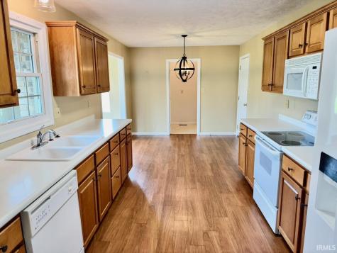 313 N Talamore Avenue Yorktown IN 47396