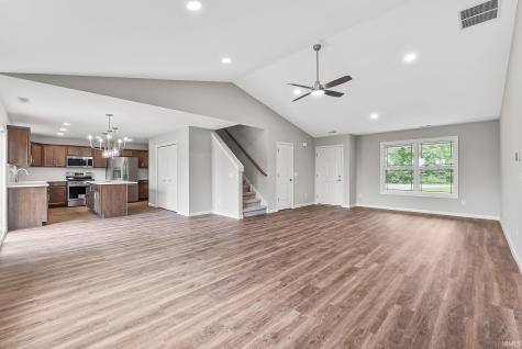 1248 Seddlemeyer Avenue Fort Wayne IN 46816