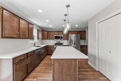 1248 Seddlemeyer Avenue Fort Wayne IN 46816