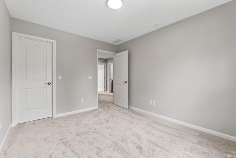 1248 Seddlemeyer Avenue Fort Wayne IN 46816