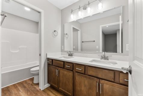 1248 Seddlemeyer Avenue Fort Wayne IN 46816