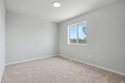 676 N Paradise Drive Rochester IN 46975