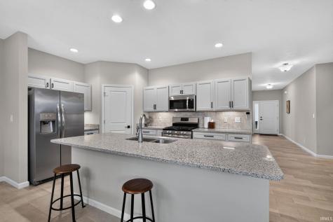 926 Kingrail Drive West Lafayette IN 47906