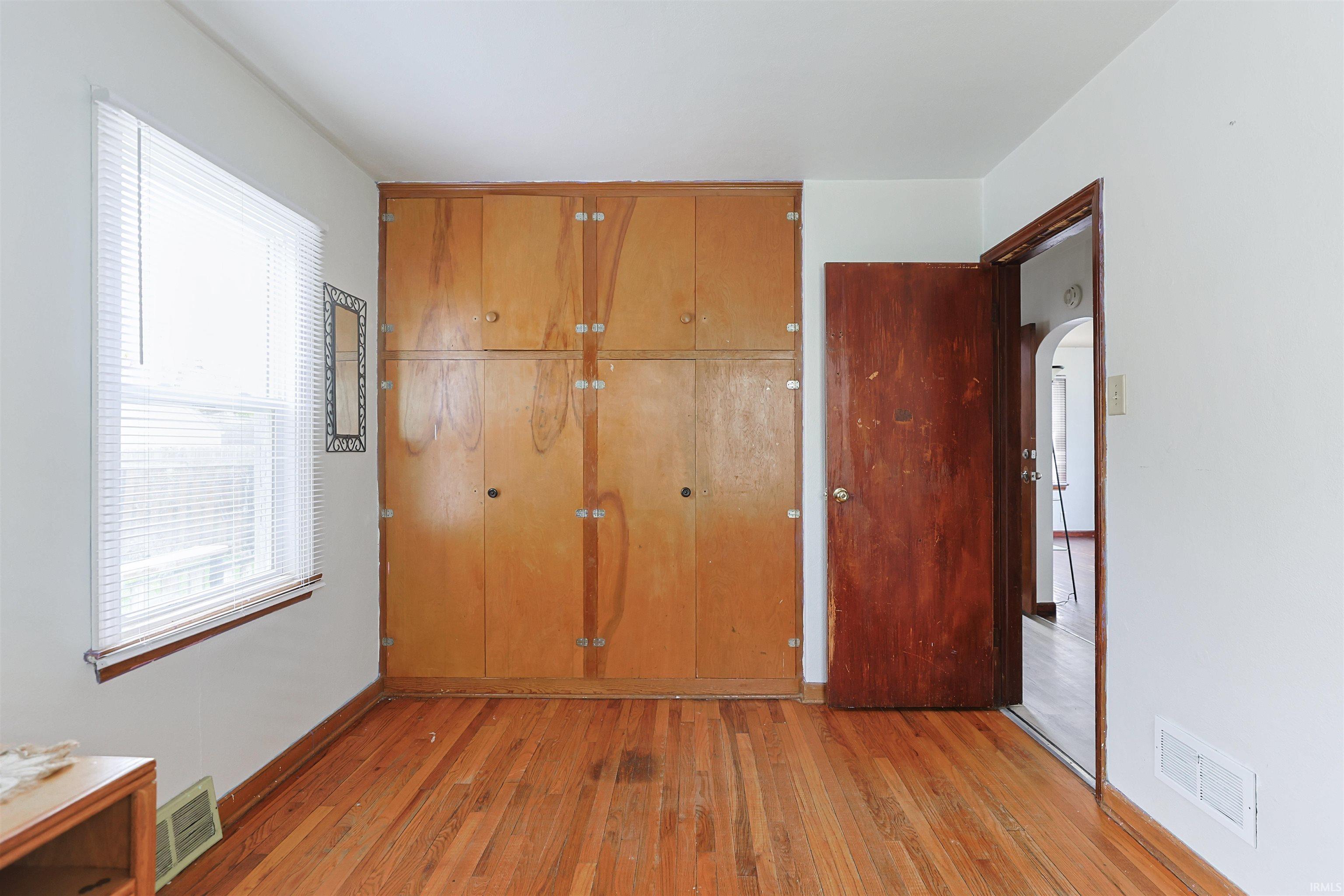 1850 Johnson Street South Bend IN 46628