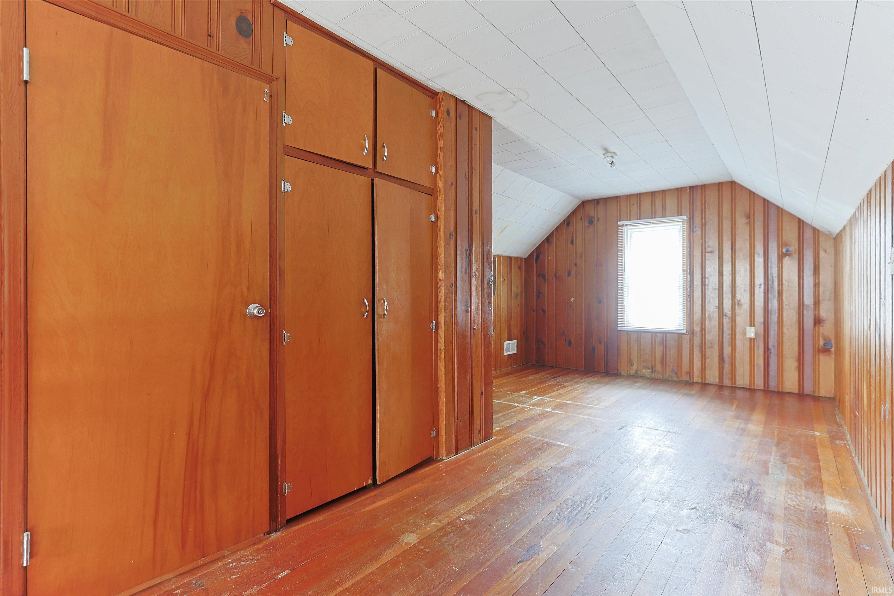 1850 Johnson Street South Bend IN 46628