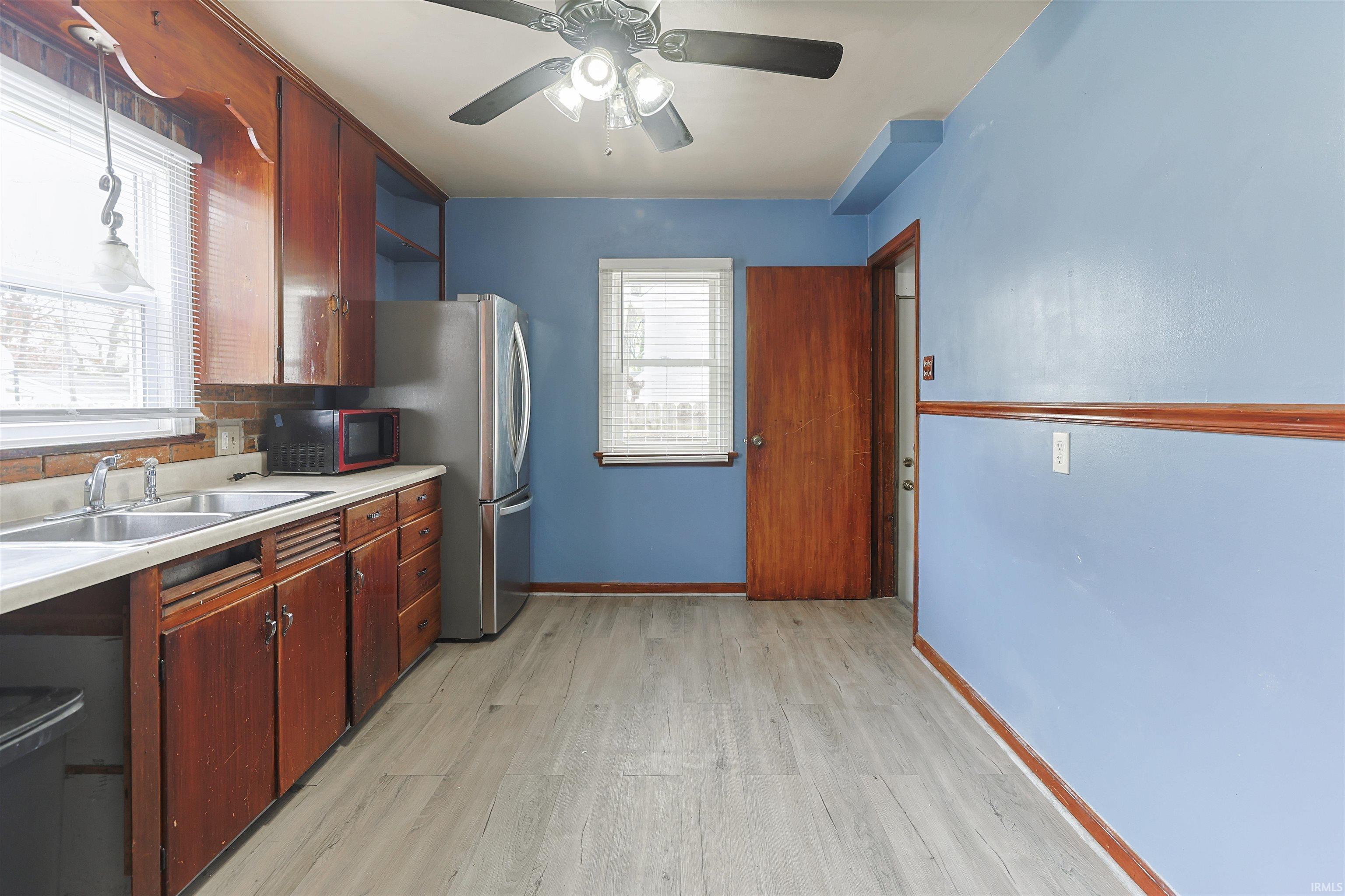 1850 Johnson Street South Bend IN 46628