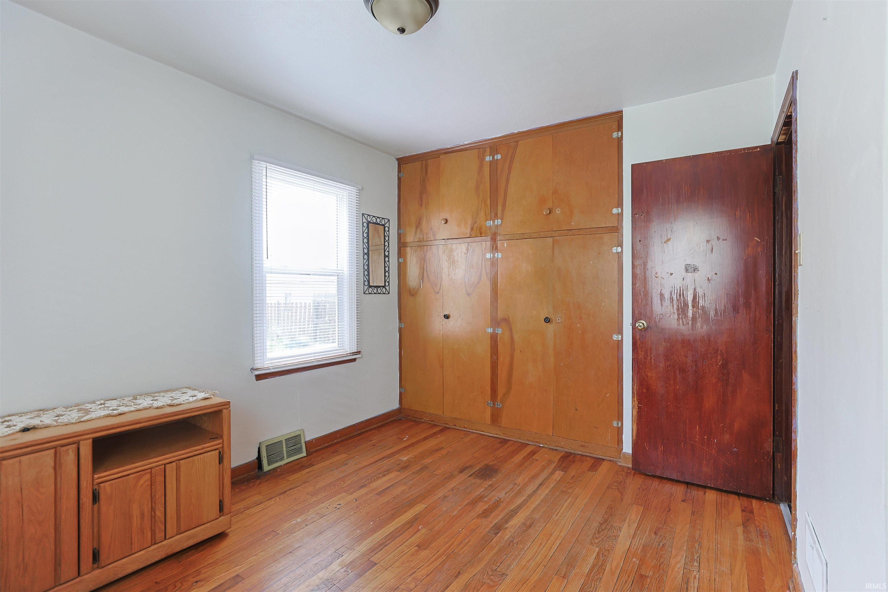1850 Johnson Street South Bend IN 46628