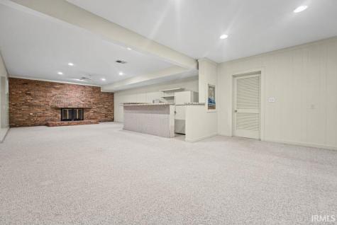 648 S Woodscrest Drive Bloomington IN 47401